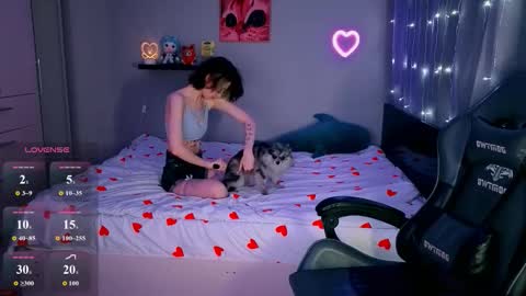 Snapshot of keti_moon chatting on March 13, 7:09 pm Keti 3 online show from March 13, 7:09 pm