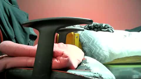 kev19922 online show from March 20, 8:46 pm