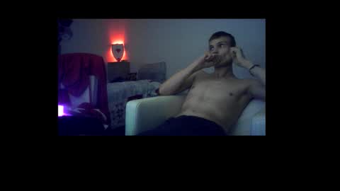 Snapshot of kev4251 chatting on November 7, 1:49 am kev4251 online show from November 7, 1:49 am