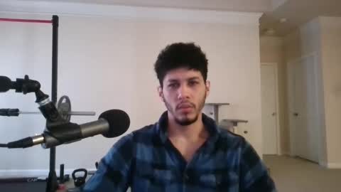 Kevin online show from February 25, 2:33 pm