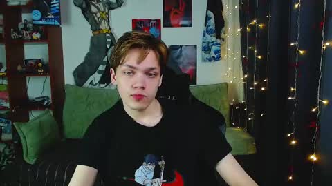 Kevin online show from February 26, 4:44 am