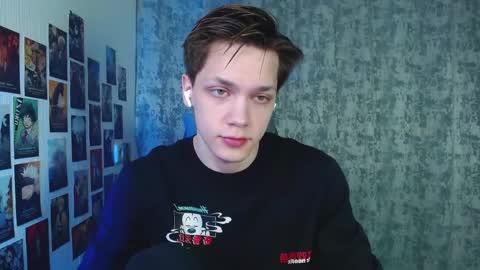 Kevin online show from March 26, 3:56 am