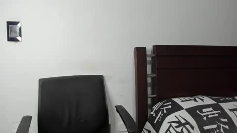 kevin_malone22 online show from January 17, 10:02 pm