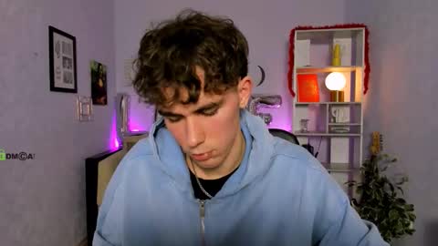 Snapshot of kevin_nix_ chatting on February 5, 1:38 pm kevin_nix_ online show from February 5, 1:38 pm