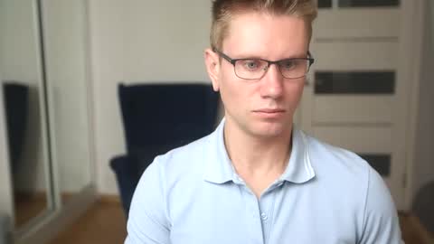 Kev online show from April 25, 9:12 am