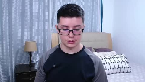 Kevin online show from April 12, 8:36 pm