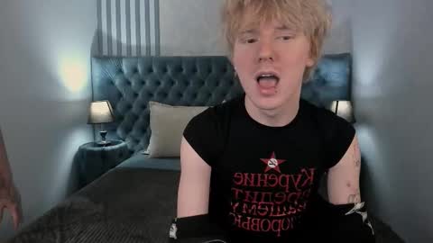 Kevin online show from November 7, 1:33 pm