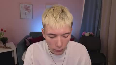 Snapshot of kevinparke chatting on March 3, 2:45 pm Kevin online show from March 3, 2:45 pm