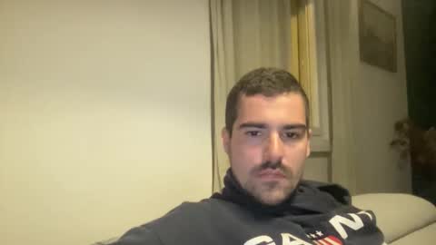 kevinpillobello online show from December 3, 4:16 pm