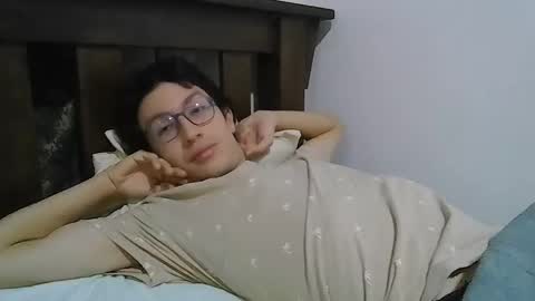 kevintdx online show from April 22, 1:52 am