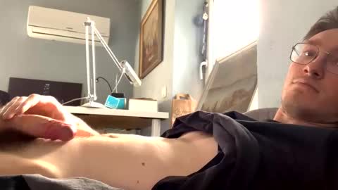 Snapshot of kevkev_01 chatting on April 19, 5:01 pm kevkev_01 online show from April 19, 5:01 pm