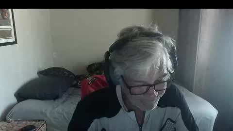 kevwestunder9696 online show from November 1, 9:00 am