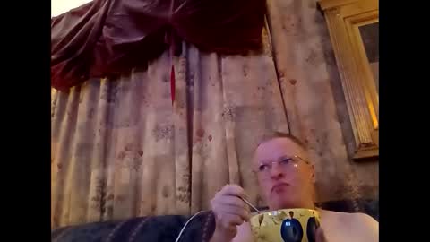 kevydaddyhubby2 online show from January 19, 5:44 am