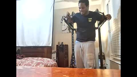 Keybump online show from February 26, 4:33 am