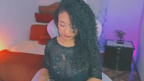 Snapshot of keyla_roberts_ chatting on July 13, 10:56 pm Adhara. Help me reach 100 likes online show from July 13, 10:56 pm