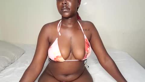 keyla online show from March 13, 10:38 pm