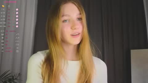 Snapshot of keylalong chatting on March 3, 12:16 pm Hi Im Mary Glad to see you in my room PVT is open online show from March 3, 12:16 pm