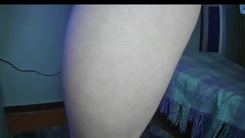 Snapshot of keylasmmith chatting on May 5, 6:27 pm Keyla online show from May 5, 6:27 pm