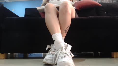 Snapshot of keylie_saenz28 chatting on January 17, 10:23 pm     online show from January 17, 10:23 pm