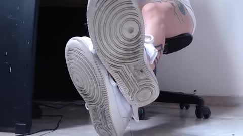 Snapshot of keylie_saenz28 chatting on October 22, 4:18 pm     online show from October 22, 4:18 pm