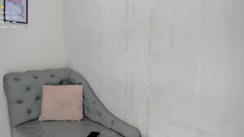 Snapshot of keylly_cute chatting on June 16, 5:26 pm keylly online show from June 16, 5:26 pm