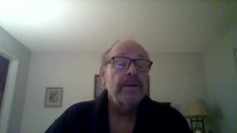 Snapshot of kfries chatting on December 31, 1:08 pm Kent online show from December 31, 1:08 pm
