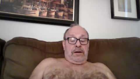 Snapshot of kfries chatting on October 17, 3:36 pm Kent online show from October 17, 3:36 pm