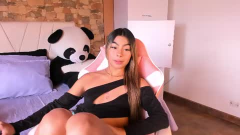 Snapshot of khaimy chatting on July 15, 5:51 pm Khami online show from July 15, 5:51 pm