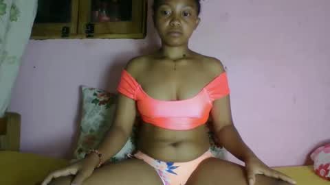 khaissa online show from December 18, 7:09 pm