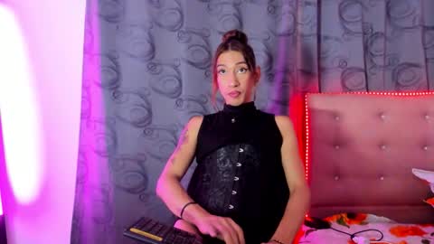 Khandyz online show from February 28, 10:22 pm