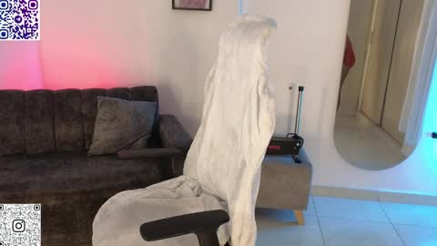 Karelys M. online show from February 13, 5:58 am