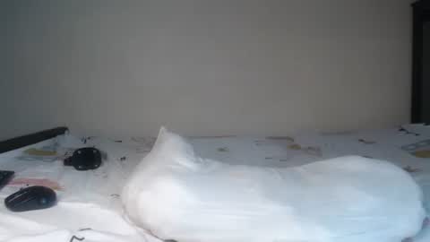 Snapshot of khariba chatting on February 28, 1:45 pm Wetpussy online show from February 28, 1:45 pm