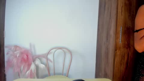 khate_smith online show from October 11, 3:54 pm