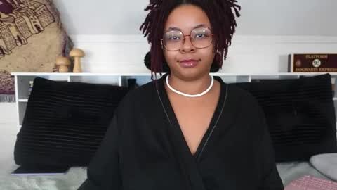 Khaya online show from January 8, 10:01 pm