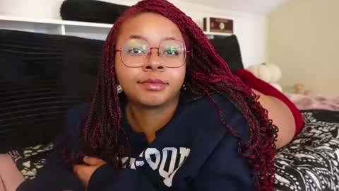 Khaya online show from March 18, 8:34 pm