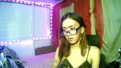 Snapshot of khelseyfck chatting on April 3, 12:58 pm Khelsey online show from April 3, 12:58 pm