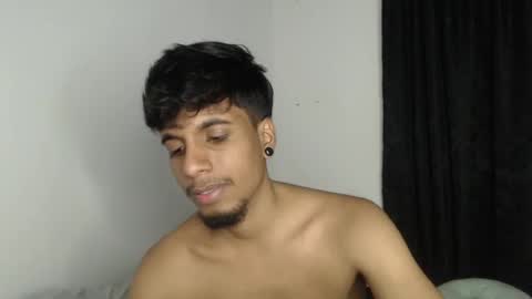 khevinlopezonig online show from September 19, 12:12 am