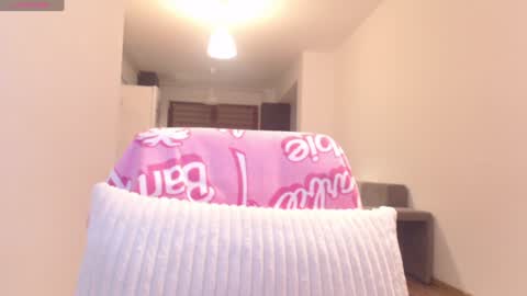 Snapshot of khloe_star chatting on January 29, 4:30 pm Khloe online show from January 29, 4:30 pm