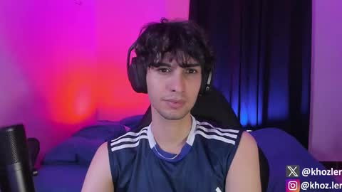 khozler_ online show from November 9, 2:43 am