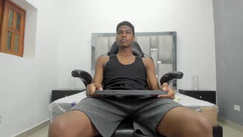 Kris Evans online show from April 18, 11:14 am