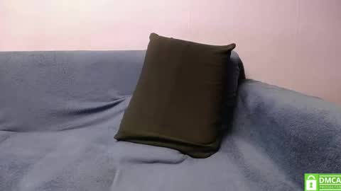 Snapshot of kiabigdick chatting on February 7, 2:59 am Hey Im Ivan everyday online 9am to 6pm 6 GMT Help me Reach K FollowerslPut your finger up online show from February 7, 2:59 am