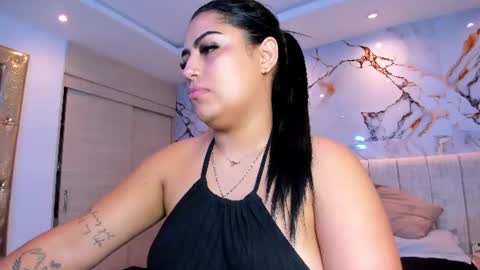 Snapshot of kiana_cream chatting on June 24, 12:59 pm N M online show from June 24, 12:59 pm