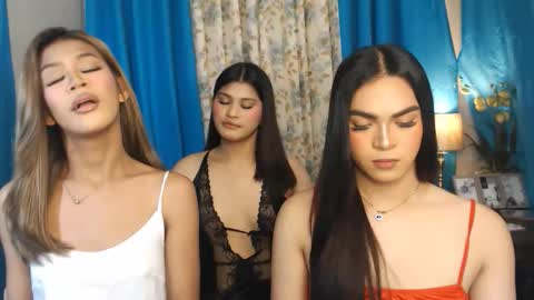 kiana_sucker online show from May 26, 1:34 am