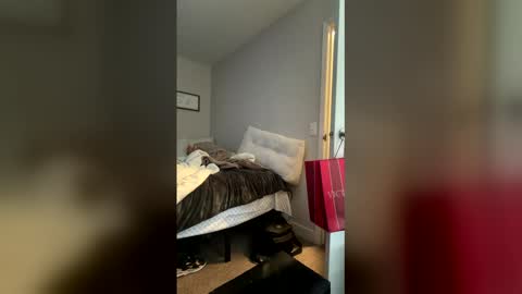 kiannaluv online show from January 11, 5:07 pm