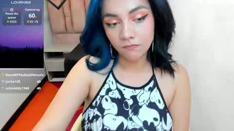kiara Cruz online show from October 7, 9:34 pm