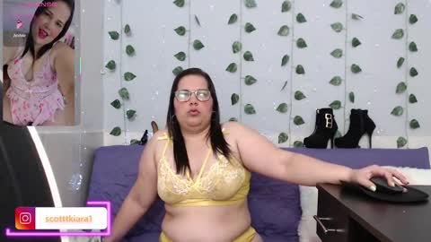 Snapshot of kiara_scottt chatting on February 4, 8:31 am Kiara online show from February 4, 8:31 am