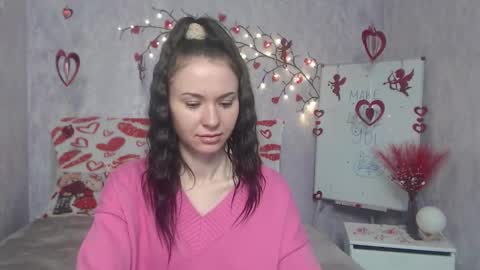 Snapshot of kiaracriegs chatting on February 15, 6:26 pm Kara online show from February 15, 6:26 pm