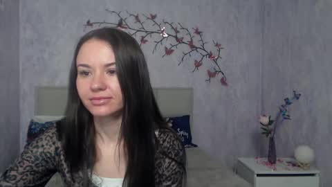 Snapshot of kiaracriegs chatting on March 4, 7:20 pm Kara online show from March 4, 7:20 pm