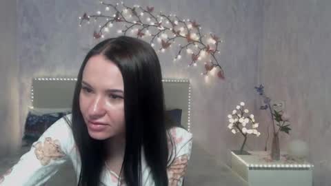 Snapshot of kiaracriegs chatting on March 7, 6:38 pm Kara online show from March 7, 6:38 pm