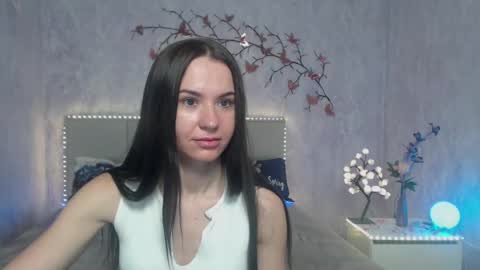Snapshot of kiaracriegs chatting on March 12, 6:58 pm Kara online show from March 12, 6:58 pm